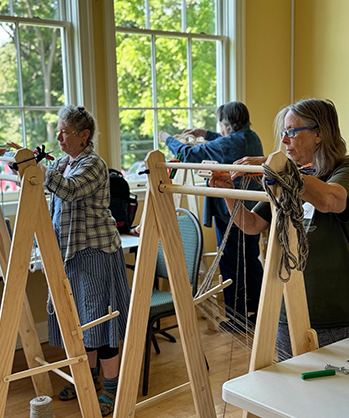 Warp weighted loom weaving class